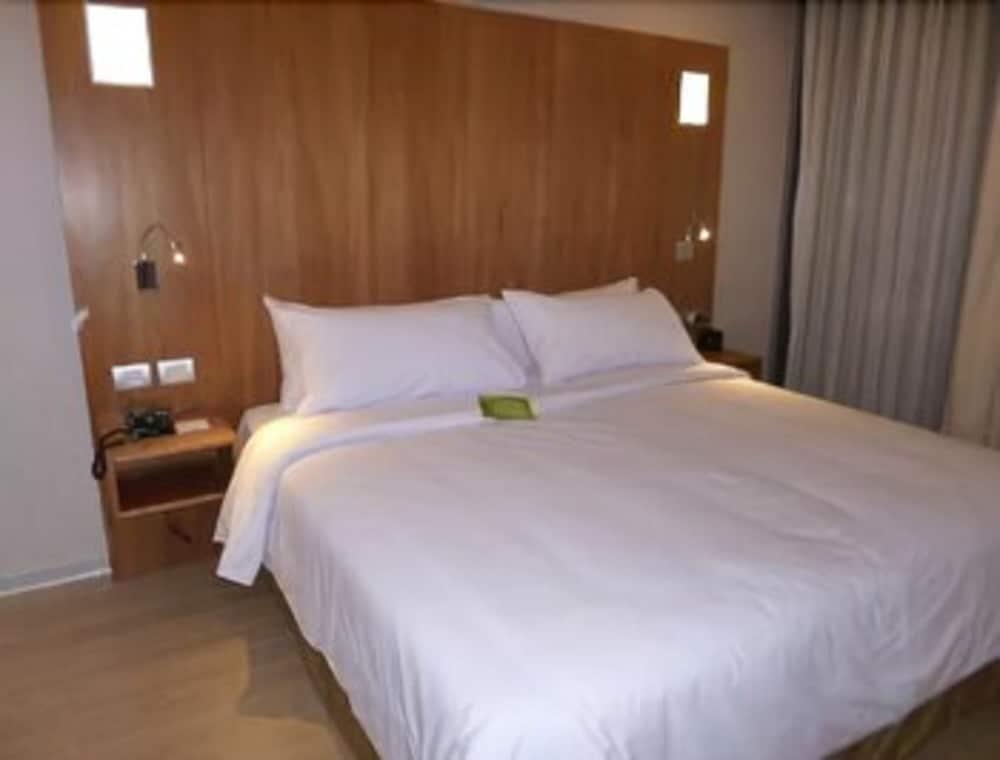 Ramada Encore By Wyndham Lima San Isidro Экстерьер фото