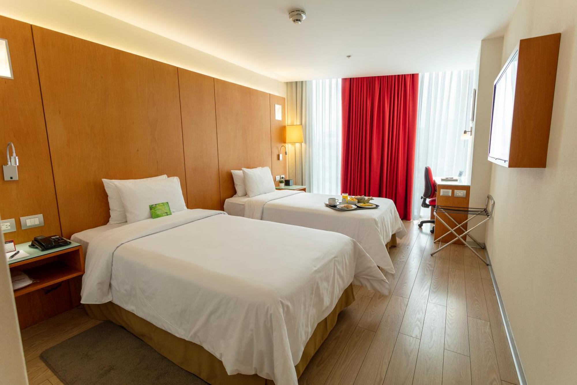 Ramada Encore By Wyndham Lima San Isidro Экстерьер фото