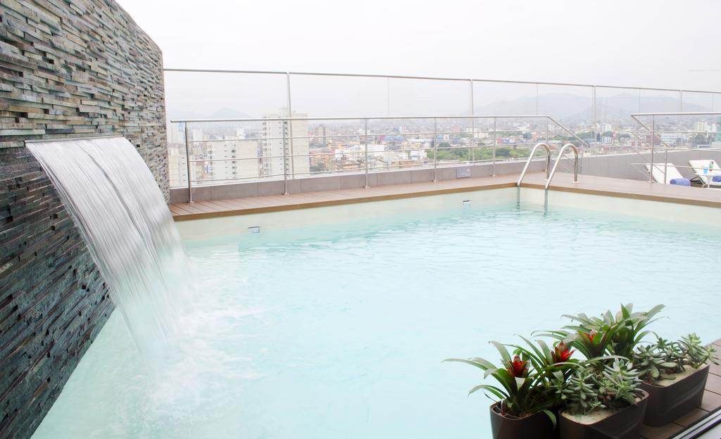 Ramada Encore By Wyndham Lima San Isidro Экстерьер фото