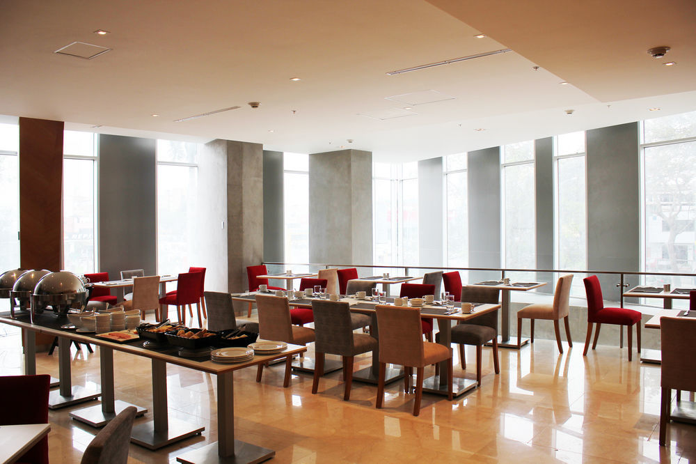 Ramada Encore By Wyndham Lima San Isidro Экстерьер фото